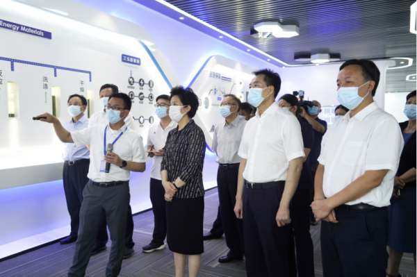 湖南省政協(xié)黨組副書(shū)記烏蘭調(diào)研中偉寧鄉(xiāng)產(chǎn)業(yè)基地